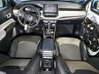 2023 Jeep Compass Latitude z VIN 3C4NJDBN0PT553621, wystawiony jako Copart lot #61347185 z przebiegiem 51 588 mil mil oraz Czysty tytuł • Clean title. Historia ofert i sprzedaży dostępna na DreamBid. Obrazek 8.
