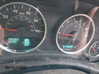 2018 Jeep Wrangler JK Unlimited Rubicon Recon with VIN 1C4BJWFG9JL844051, listed as a IAAI auction lot 40923174 with 64,309 mi miles. Bid and sale history available at carsss.com. Image 7.