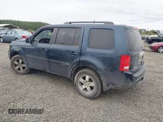 2011 Honda Pilot EX with VIN 5FNYF4H41BB004997, listed as a IAAI auction lot 40505560 with 141,487 mi miles. Bid and sale history available at carsss.com. Image 3.