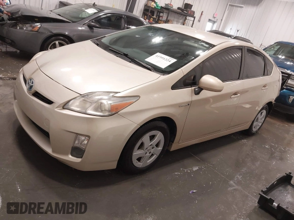 2011 Toyota Prius I with VIN JTDKN3DU7B0265204, listed as a IAAI auction lot 41991224 with 175,675 mi miles. Bid and sale history available at carsss.com. Image 22.