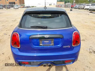2021 MINI Hardtop 4 Door Cooper S with VIN WMWXU9C00M2N60370, listed as a IAAI auction lot 42426257 with 11,288 mi miles and . Bid and sale history available at DreamBid. Image 16.