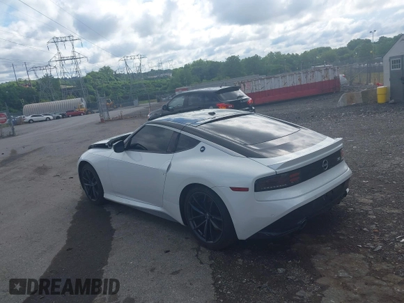 2023 Nissan Z Proto Spec with VIN JN1BZ4BH4PM311977, listed as a IAAI auction lot 42352895 with 1,020 mi miles and . Bid and sale history available at DreamBid. Image 3.
