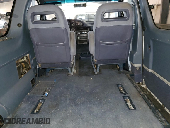 1994 Ford Aerostar Eddie Bauer z VIN 1FMDA41X9RZB00829, wystawiony jako Copart lot #70244814 z przebiegiem 170 071 mil mil oraz Szkoda całkowita • Salvage title. Historia ofert i sprzedaży dostępna na DreamBid. Obrazek 12.