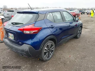 2020 Nissan Kicks SV with VIN 3N1CP5CV9LL520849, listed as a IAAI auction lot 41561346 with 89,018 mi miles. Bid and sale history available at carsss.com. Image 4.
