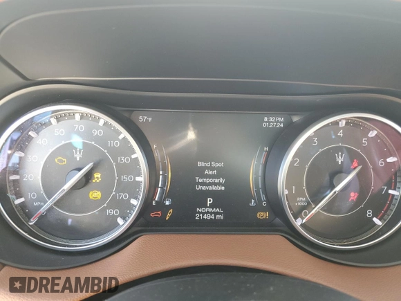 2022 Maserati Levante GT with VIN ZN661XUA3NX389376, listed as a Copart auction lot 41491404 with 21,494 mi miles. Bid and sale history available at carsss.com. Image 9.