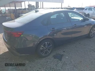 2024 Kia Forte LXS with VIN 3KPF24AD4RE715137, listed as a IAAI auction lot 41996954 with 32,115 mi miles. Bid and sale history available at carsss.com. Image 4.