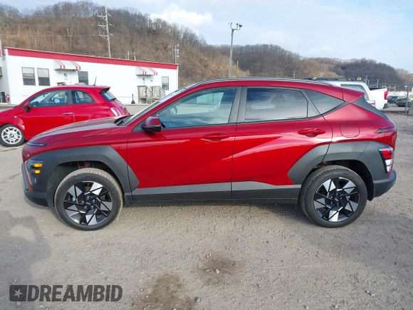 2025 Hyundai Kona SEL with VIN KM8HBCAB9SU214104, listed as a IAAI auction lot 41885571 with 6,031 mi miles. Bid and sale history available at carsss.com. Image 14.