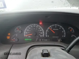 2003 Ford F-150 XL z VIN 1FTRF17263NA29013, wystawiony jako Copart lot #55668355 z przebiegiem 202 416 mil mil oraz Szkoda całkowita • Salvage title. Historia ofert i sprzedaży dostępna na DreamBid. Obrazek 9.