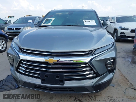 2024 Chevrolet Blazer Premier with VIN 3GNKBFR48RS271591, listed as a IAAI auction lot 42406345 with 10,306 mi miles and . Bid and sale history available at DreamBid. Image 12.