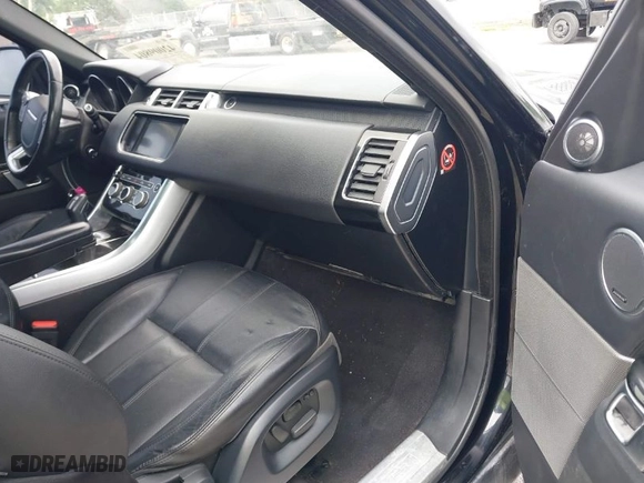 2016 Land Rover Range Rover Sport V6 Diesel HSE with VIN SALWR2KF4GA655188, listed as a IAAI auction lot 42009804 with 1 mi miles. Bid and sale history available at carsss.com. Image 5.