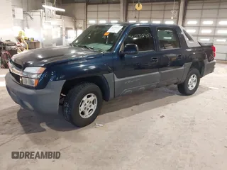 2004 Chevrolet Avalanche Z66 with VIN 3GNEC12T14G257462, listed as a IAAI auction lot 41330403 with 171,295 mi miles and . Bid and sale history available at DreamBid. Image 2.