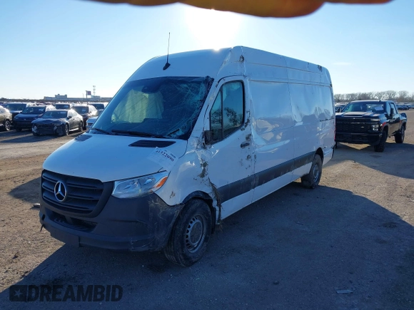 2023 Mercedes-Benz Sprinter Cargo with VIN W1Y4NCHYXPT153665, listed as a IAAI auction lot 41322090 with 203,587 mi miles and . Bid and sale history available at carsss.com. Image 17.