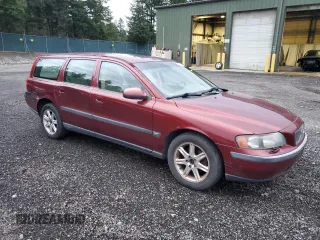 2002 Volvo V70 with VIN YV1SW58D022237035, listed as a Copart auction lot 80533054 with 235,088 mi miles and Clean Title. Bid and sale history available at carsss.com. Image 4.