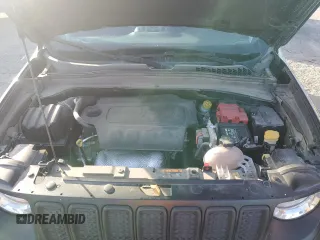 2021 Jeep Renegade Sport z VIN ZACNJCAB2MPM12342, wystawiony jako Copart lot #85889804 z przebiegiem 88 624 mil mil oraz Szkoda całkowita • Salvage title. Historia ofert i sprzedaży dostępna na DreamBid. Obrazek 12.