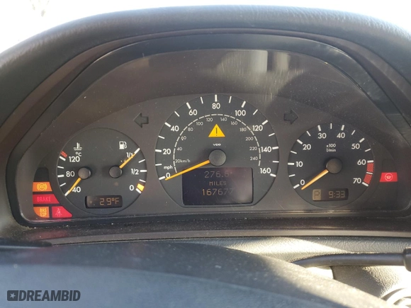 2002 Mercedes-Benz CLK-Class with VIN WDBLK65G42T110338, listed as a Copart auction lot 88675525 with 167,677 mi miles and Salvage Title. Bid and sale history available at carsss.com. Image 9.