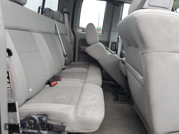 2004 Ford F-150 STX with VIN 1FTRX14W94NA19839, listed as a Copart auction lot 57643955 with 264,962 mi miles and Salvage title. Bid and sale history available at DreamBid. Image 10.