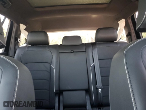 2024 Volkswagen Tiguan SEL R-Line с VIN 3VV4B7AX9RM169462, выставлен на аукционе Copart как лот 59435985 с пробегом 11 321 миль миль и Списание • Salvage title. История ставок и продаж доступна на DreamBid. Изображение 10.