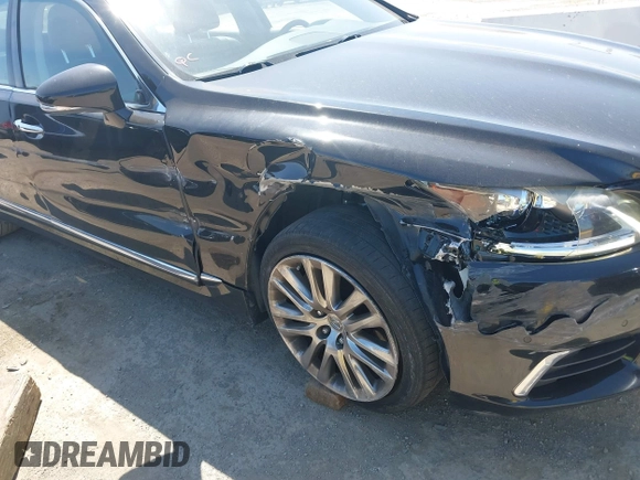 2014 Lexus LS 460 L с VIN JTHGL5EFXE5051451, выставлен на аукционе IAAI как лот 42043182 с пробегом 106 409 миль миль и . История ставок и продаж доступна на DreamBid. Изображение 6.