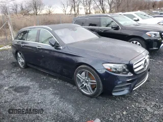 2019 Mercedes-Benz E 450 with VIN WDDZH6JB1KA556677, listed as a Copart auction lot 83327284 with Not Provided miles and Non Repairable. Bid and sale history available at DreamBid. Image 4.