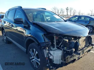 2017 Toyota RAV4 LE с VIN 2T3BFREV6HW543909, выставлен на аукционе IAAI как лот 41668964 с пробегом 102 452 миль миль и . История ставок и продаж доступна на DreamBid. Изображение 1.