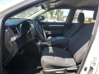 2018 Toyota Highlander LE with VIN 5TDZZRFH0JS287157, listed as a Copart auction lot 64068185 with 71,005 mi miles and Clean title. Bid and sale history available at DreamBid. Image 7.