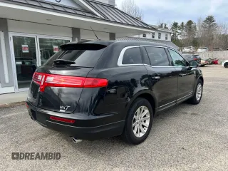 2019 Lincoln MKT with VIN 2LMHJ5NK8KBL01284, listed as a Copart auction lot 50058345 with 326,875 mi miles and Clean Title. Bid and sale history available at DreamBid. Image 4.