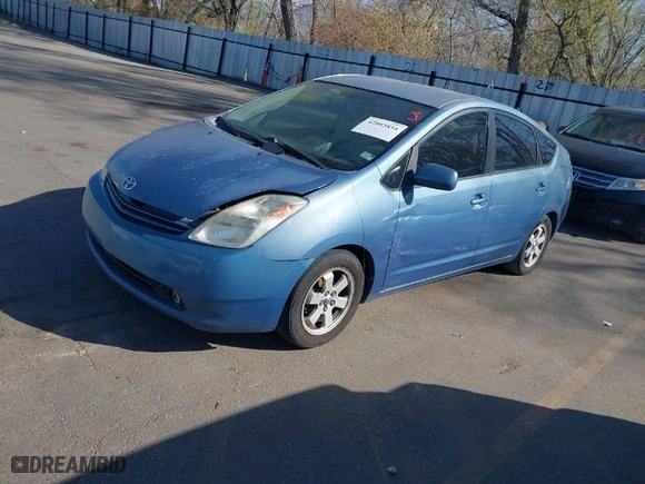 2005 Toyota Prius with VIN JTDKB20U153012990, listed as a IAAI auction lot 42003834 with 158,307 mi miles. Bid and sale history available at carsss.com. Image 2.
