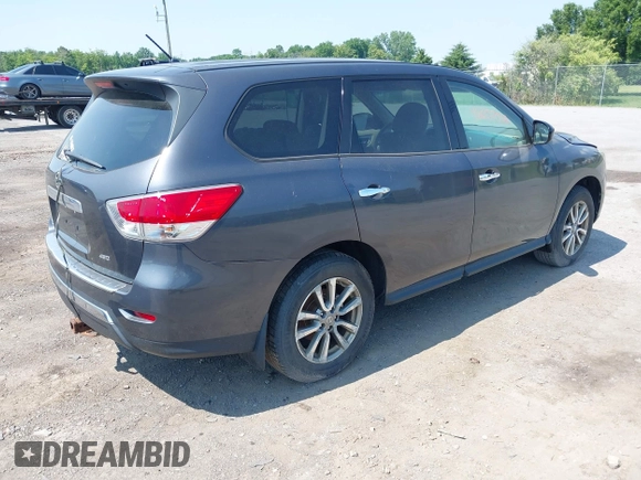 2014 Nissan Pathfinder S with VIN 5N1AR2MM3EC723572, listed as a IAAI auction lot 42657522 with 138,328 mi miles and . Bid and sale history available at DreamBid. Image 4.