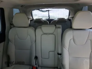 2019 Volvo XC90 Momentum with VIN YV4102PK5K1491523, listed as a Copart auction lot 67039084 with 88,103 mi miles and Non Repairable. Bid and sale history available at DreamBid. Image 10.