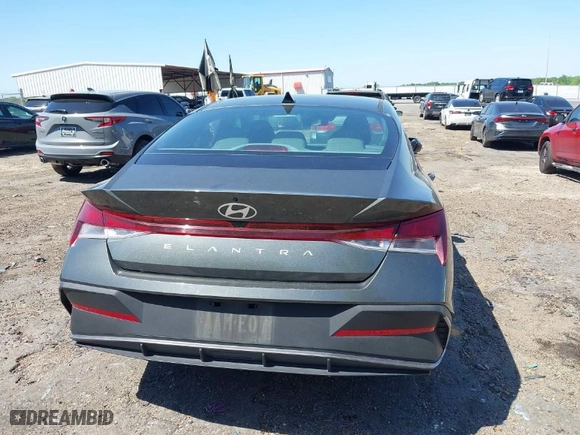 2024 Hyundai Elantra SEL with VIN KMHLM4DG2RU686933, listed as a IAAI auction lot 42030155 with 23,887 mi miles. Bid and sale history available at carsss.com. Image 17.