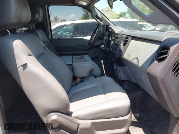 2011 Ford F-250 XL with VIN 1FT7X2B61BEB17857, listed as a IAAI auction lot 42558817 with 161,205 mi miles and . Bid and sale history available at DreamBid. Image 5.
