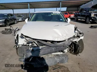 2014 Lexus IS 250 with VIN JTHCF1D2XE5013649, listed as a Copart auction lot 63593775 with 105,801 mi miles and Clean title. Bid and sale history available at DreamBid. Image 5.