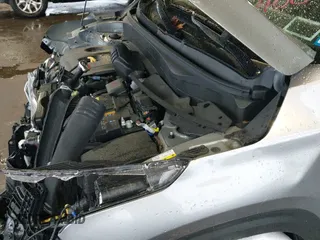 2025 Kia Seltos EX z VIN KNDERCAA6S7671087, wystawiony jako IAAI lot #40839541 z przebiegiem 3 073 mil mil oraz . Historia ofert i sprzedaży dostępna na DreamBid. Obrazek 20.