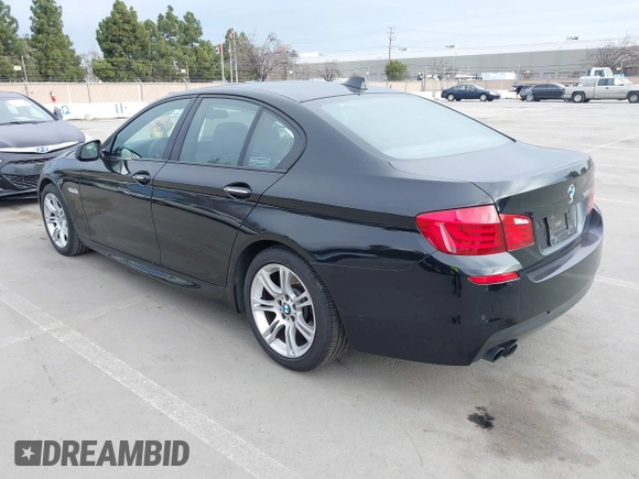 2013 BMW 5 Series 528i with VIN WBAXG5C53DD234207, listed as a IAAI auction lot 41725465 with 116,891 mi miles and . Bid and sale history available at carsss.com. Image 3.