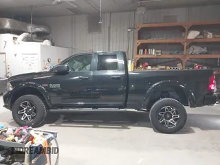 2017 Ram 1500 Express with VIN 1C6RR7FT1HS720437, listed as a IAAI auction lot 41975071 with 63,161 mi miles. Bid and sale history available at carsss.com. Image 14.