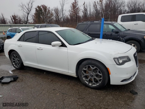 2017 Chrysler 300 with VIN 2C3CCAGGXHH577854, listed as a Copart auction lot 80675414 with 94,905 mi miles and Clean Title. Bid and sale history available at carsss.com. Image 4.