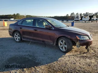 2013 Volkswagen Passat SE w/Sunroof with VIN 1VWBP7A33DC061222, listed as a Copart auction lot 45636395 with 127,218 mi miles and Salvage Title. Bid and sale history available at carsss.com. Image 4.