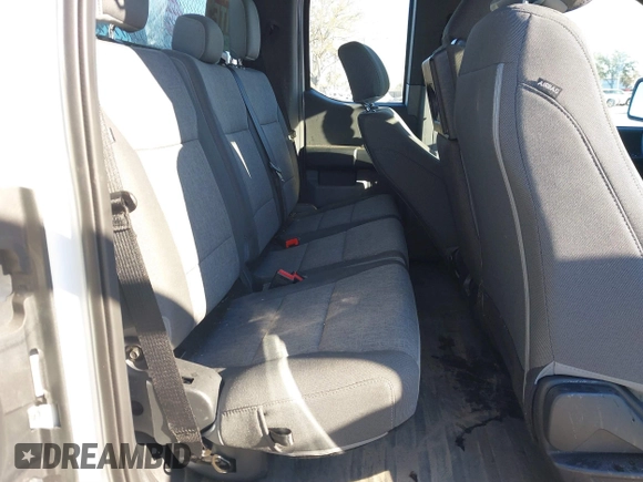 2024 Ford F-150 XL z VIN 1FTEX1KP7RKE49677, wystawiony jako IAAI lot #41592556 z przebiegiem 11 136 mil mil oraz . Historia ofert i sprzedaży dostępna na DreamBid. Obrazek 8.