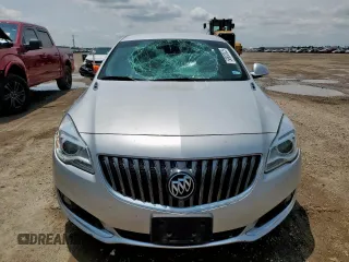 2017 Buick Regal Premium II with VIN 2G4GR5GX2H9103230, listed as a Copart auction lot 58803025 with 104,643 mi miles and Salvage title. Bid and sale history available at DreamBid. Image 5.