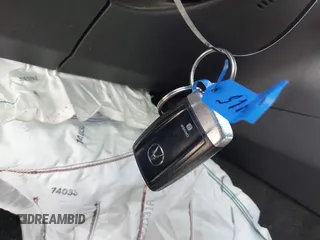 2016 Acura TLX Technology z VIN 19UUB2F50GA003867, wystawiony jako IAAI lot #42522426 z przebiegiem 92 657 mil mil oraz . Historia ofert i sprzedaży dostępna na DreamBid. Obrazek 11.