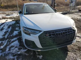 2023 Audi S8 z VIN WAULSAF85PN000614, wystawiony jako Copart lot #57060365 z przebiegiem 20 079 mil mil oraz Szkody całkowita. Historia ofert i sprzedaży dostępna na DreamBid. Obrazek 5.