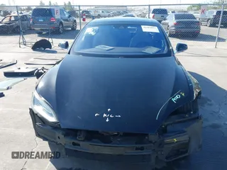 2016 Tesla Model S 90D с VIN 5YJSA1E21GF148336, выставлен на аукционе IAAI как лот 42304073 с пробегом 149 340 миль миль и . История ставок и продаж доступна на DreamBid. Изображение 6.