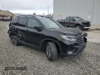 2023 Honda Passport TrailSport with VIN 5FNYF8H63PB010963, listed as a Copart auction lot 43573485 with 18,610 mi miles and Salvage title. Bid and sale history available at DreamBid. Image 4.
