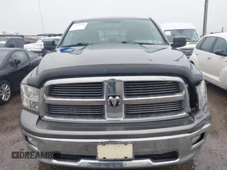 2012 Ram 1500 Outdoorsman z VIN 1C6RD7LT2CS215129, wystawiony jako IAAI lot #42278106 z przebiegiem 106 825 mil mil oraz . Historia ofert i sprzedaży dostępna na DreamBid. Obrazek 12.