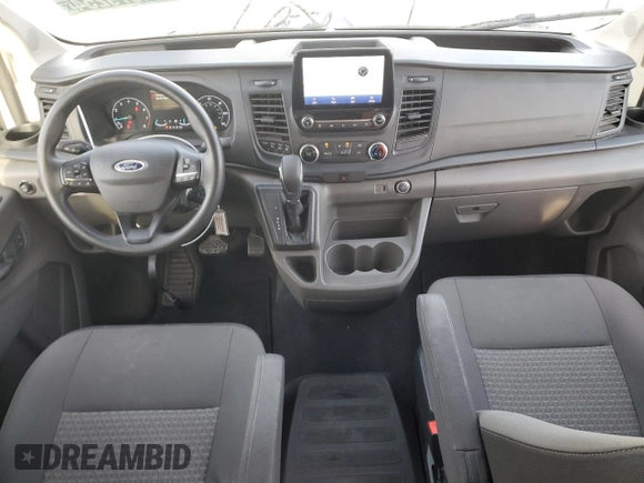 2021 Ford Transit Passenger XL с VIN 1FBAX2Y80MKA15196, выставлен на аукционе Copart как лот 84679254 с пробегом 67 648 миль миль и На запчасти • Non repairable. История ставок и продаж доступна на DreamBid. Изображение 8.
