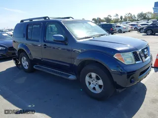 2006 Nissan Pathfinder SE with VIN 5N1AR18U96C644283, listed as a IAAI auction lot 41681735 with 223,686 mi miles. Bid and sale history available at carsss.com. Image 1.