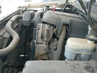 2008 Chevrolet Avalanche LTZ с VIN 3GNFK123X8G119626, выставлен на аукционе IAAI как лот 42337048 с пробегом 157 331 миль миль и . История ставок и продаж доступна на DreamBid. Изображение 19.