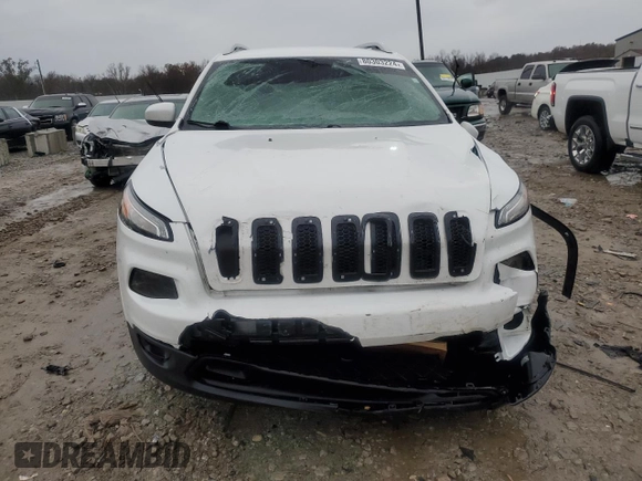 2017 Jeep Cherokee Latitude with VIN 1C4PJMCBXHD230889, listed as a Copart auction lot 80303224 with 0 mi miles and Non Repairable. Bid and sale history available at carsss.com. Image 5.