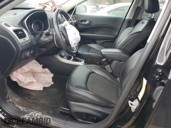 2019 Jeep Compass Altitude z VIN 3C4NJDBB5KT657021, wystawiony jako Copart lot #44572335 z przebiegiem 64 159 mil mil oraz Szkoda całkowita • Salvage title. Historia ofert i sprzedaży dostępna na DreamBid. Obrazek 7.