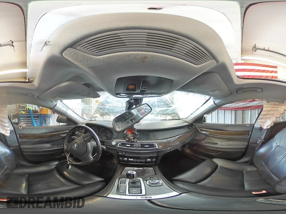 2009 BMW 7 Series 750Li с VIN WBAKB83569CY61944, выставлен на аукционе Copart как лот 53178575 с пробегом Не указан миль и Списание • Salvage title. История ставок и продаж доступна на DreamBid. Изображение 12.